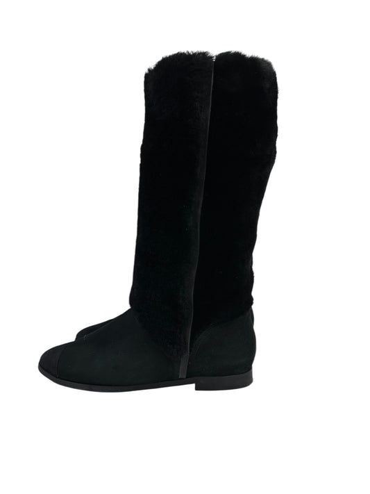 Winter suede boots with genuine fur