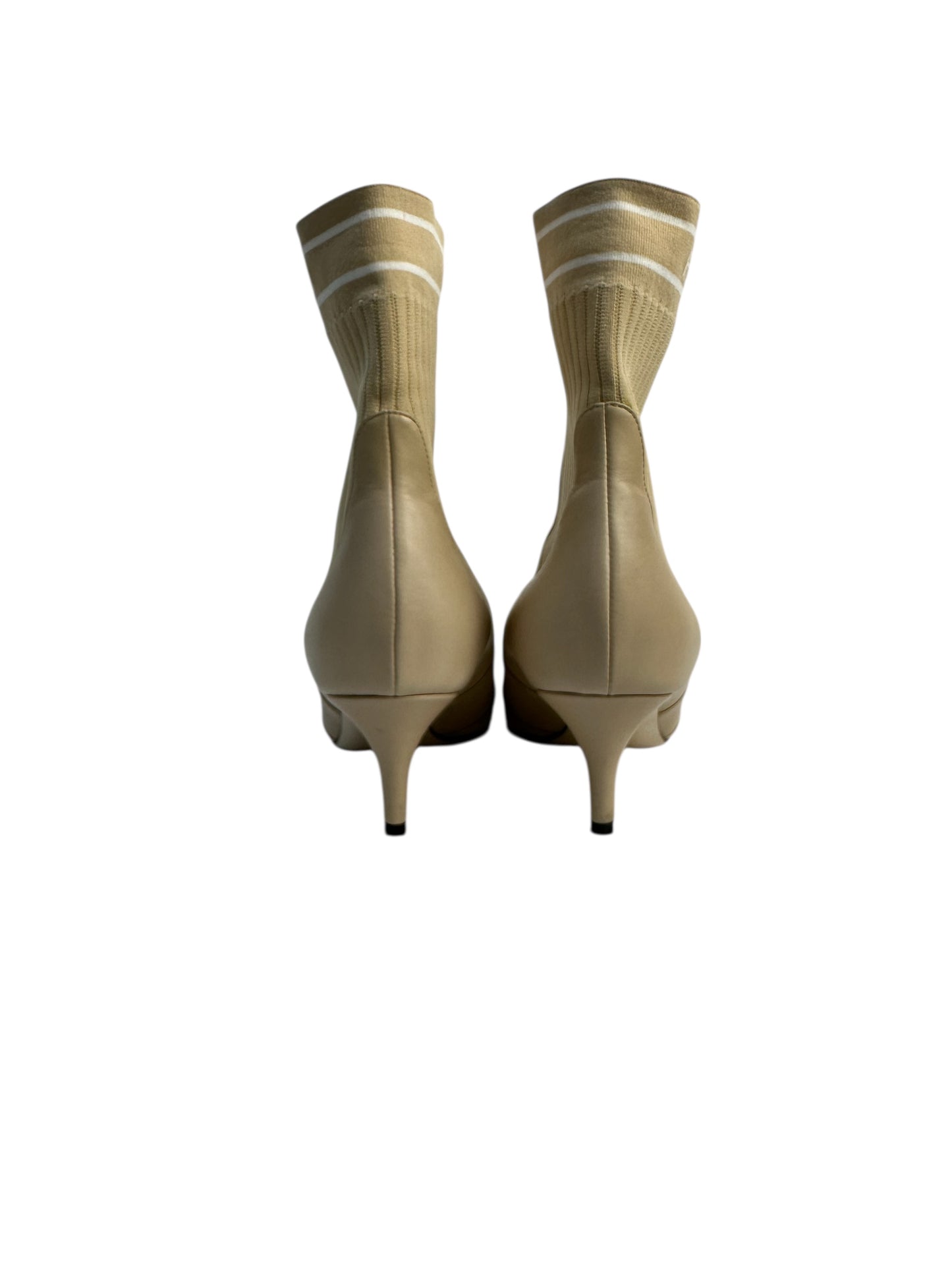 Fendi beige ankle boots with stretch-knit panel