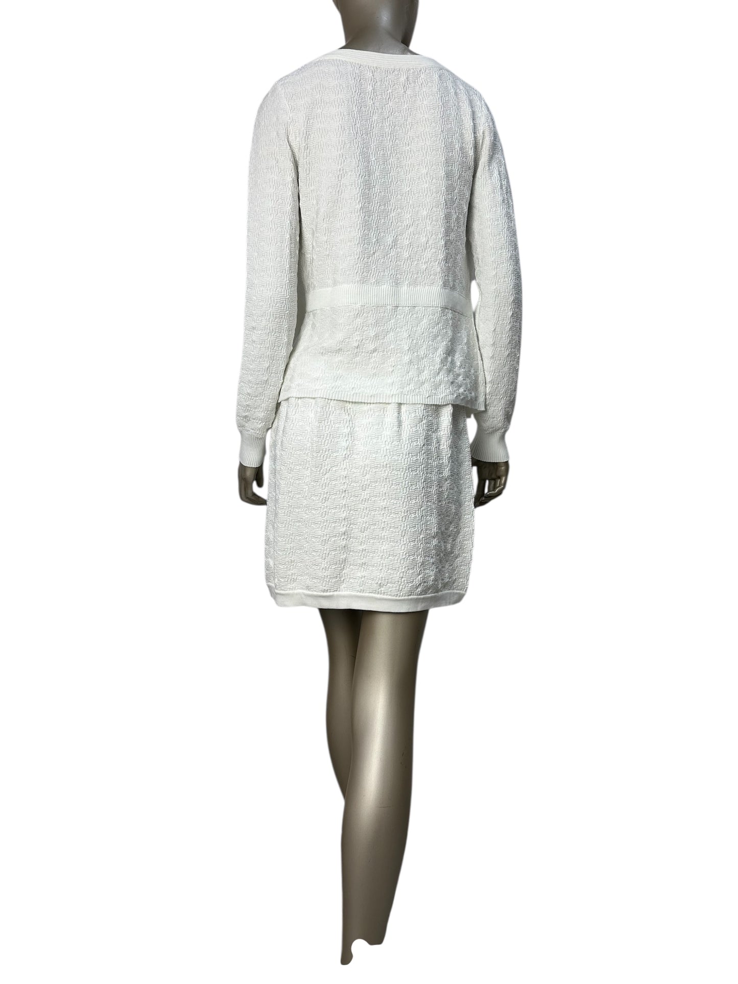 White knit suit