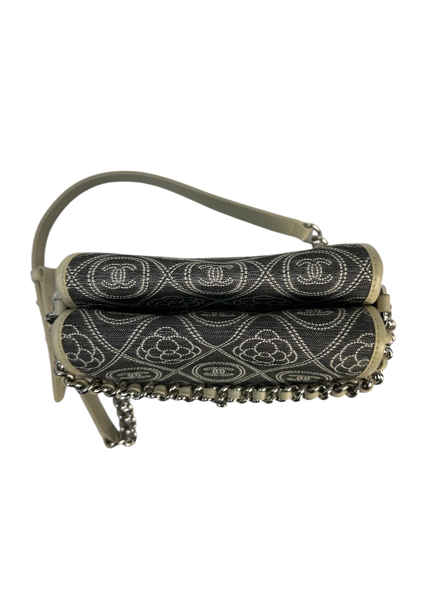 Chanel Camellia fabric messenger bag with leather trim