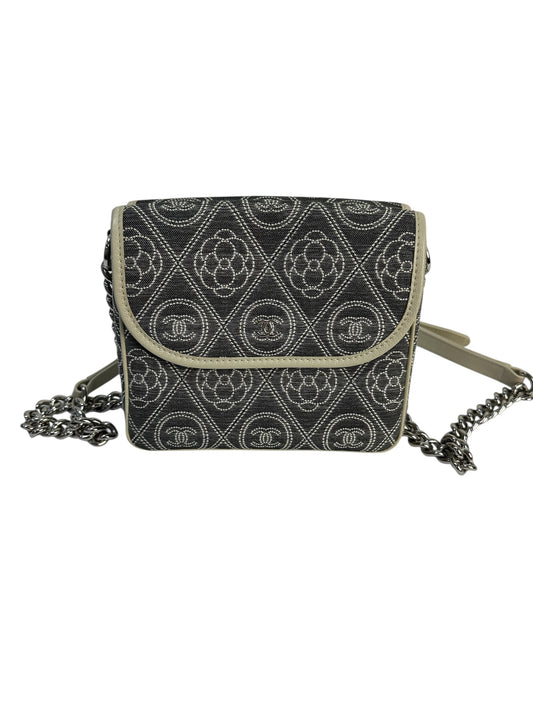 Chanel Camellia fabric messenger bag with leather trim