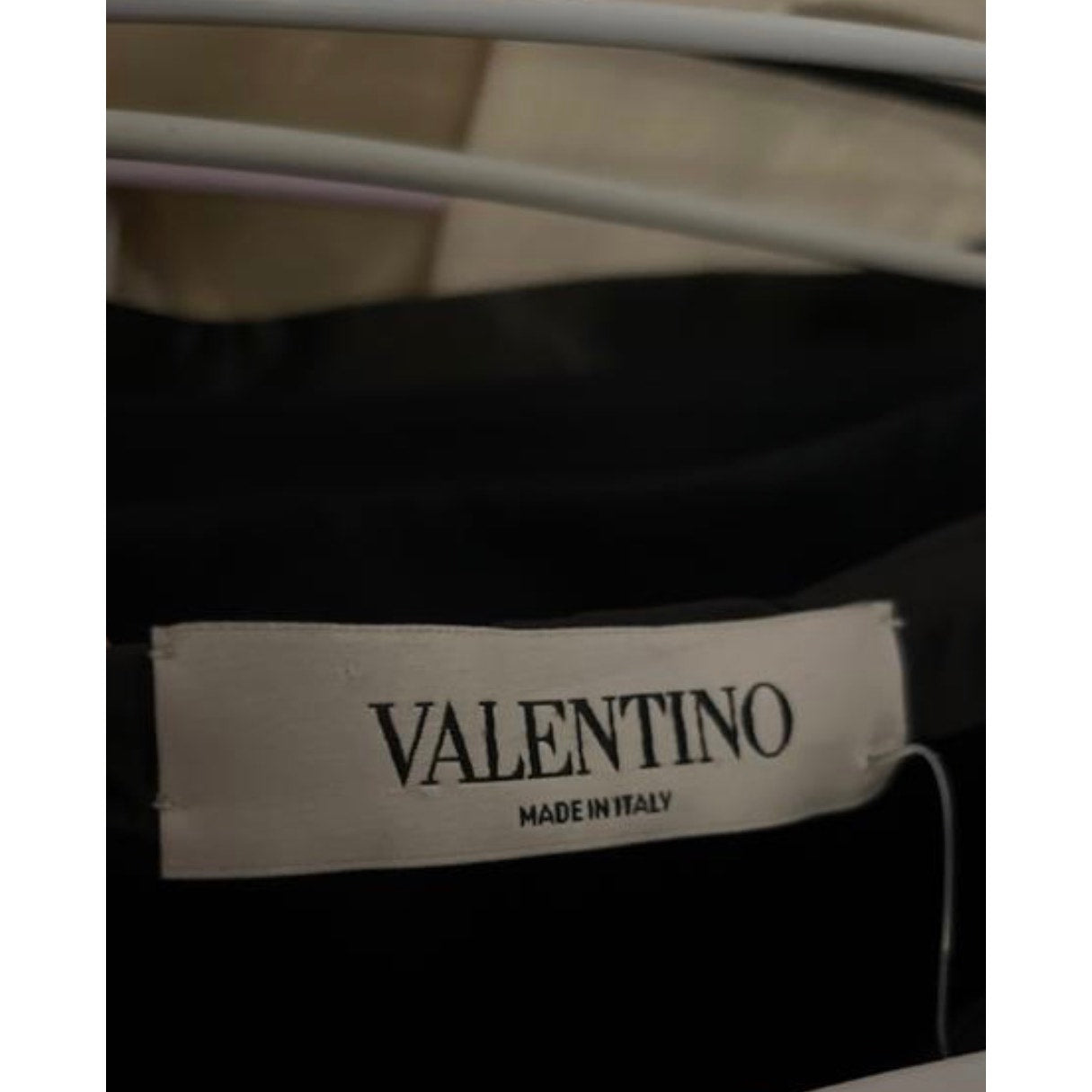 Valentino Black Silk Bow Mini Skirt - Elegant US 6 Pre-owned