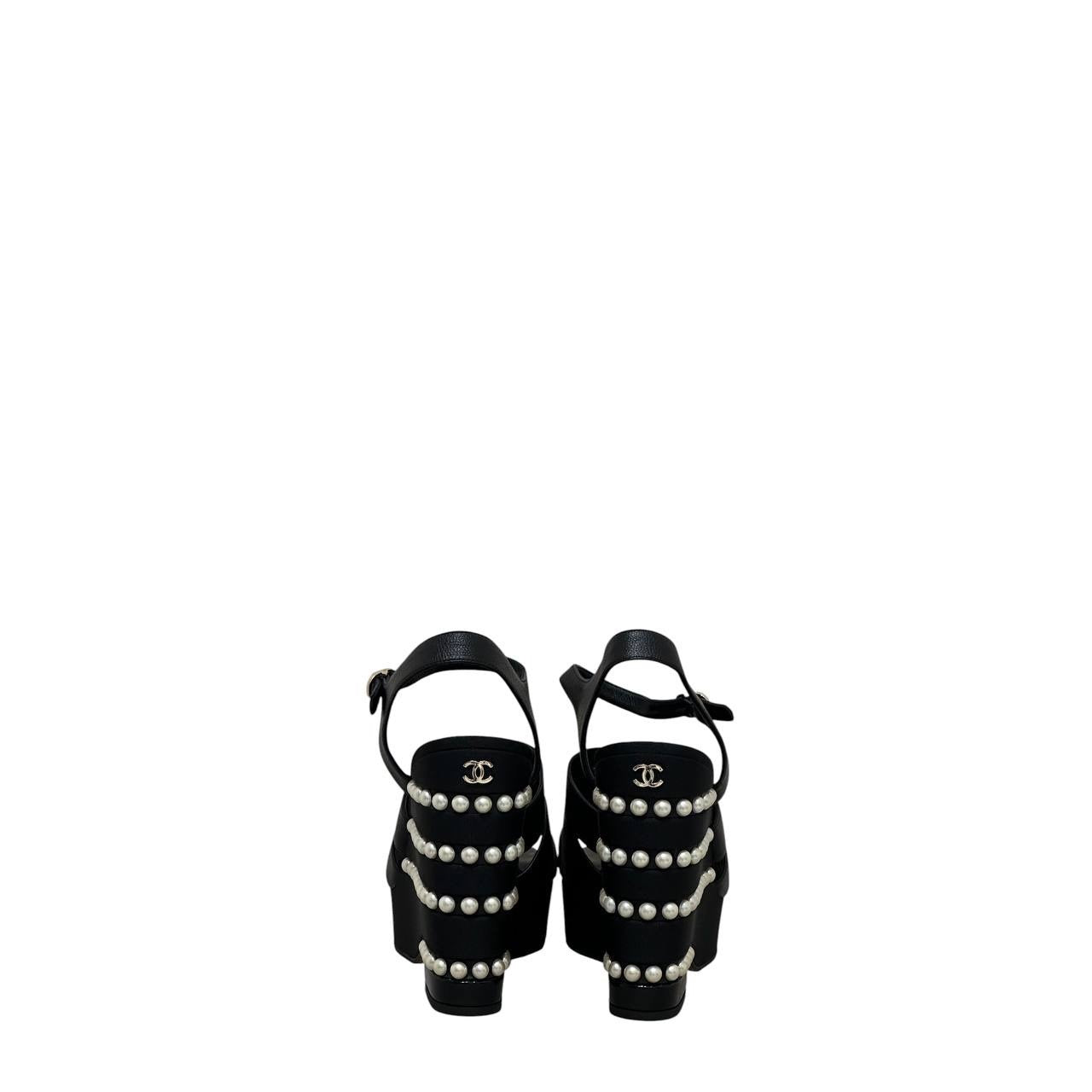 Chanel 2019 Black CC Logo Faux Pearl Platform Sandals Sz.38.5 Pre-owned