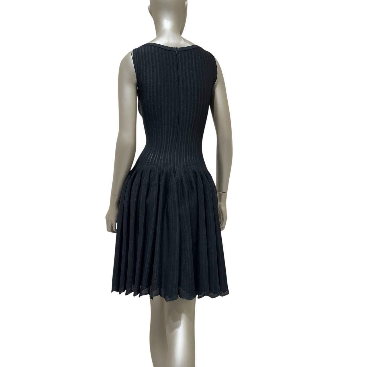 Alaïa Black Viscose Pleated Mini Dress - Size 38 Pre-owned