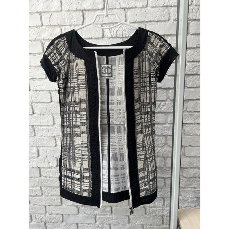 Chanel Vintage Black & White Short Sleeve Zip Cardigan FR 34 / XS Preo-wned