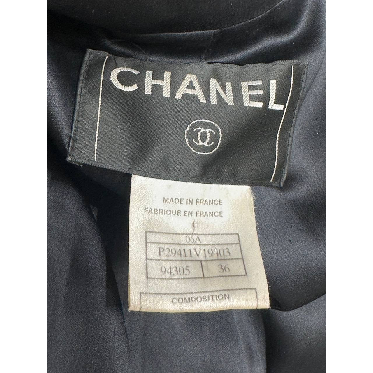 Chanel Black Wool Coat - Silk Lined & Tailored Sz.36 Pre-owned