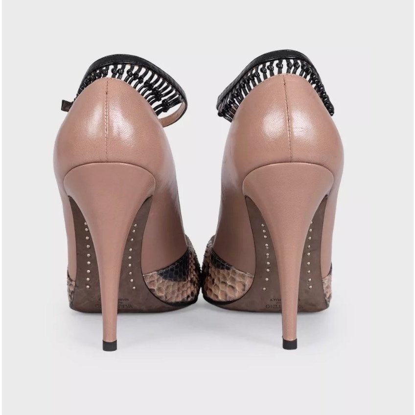 Valentino Beige Leather  Stiletto Pumps EU 40 Pre-owned