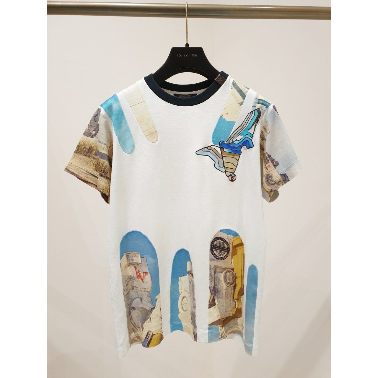 Louis Vuitton White/Blue Logo Tee - Size M Pre-owned