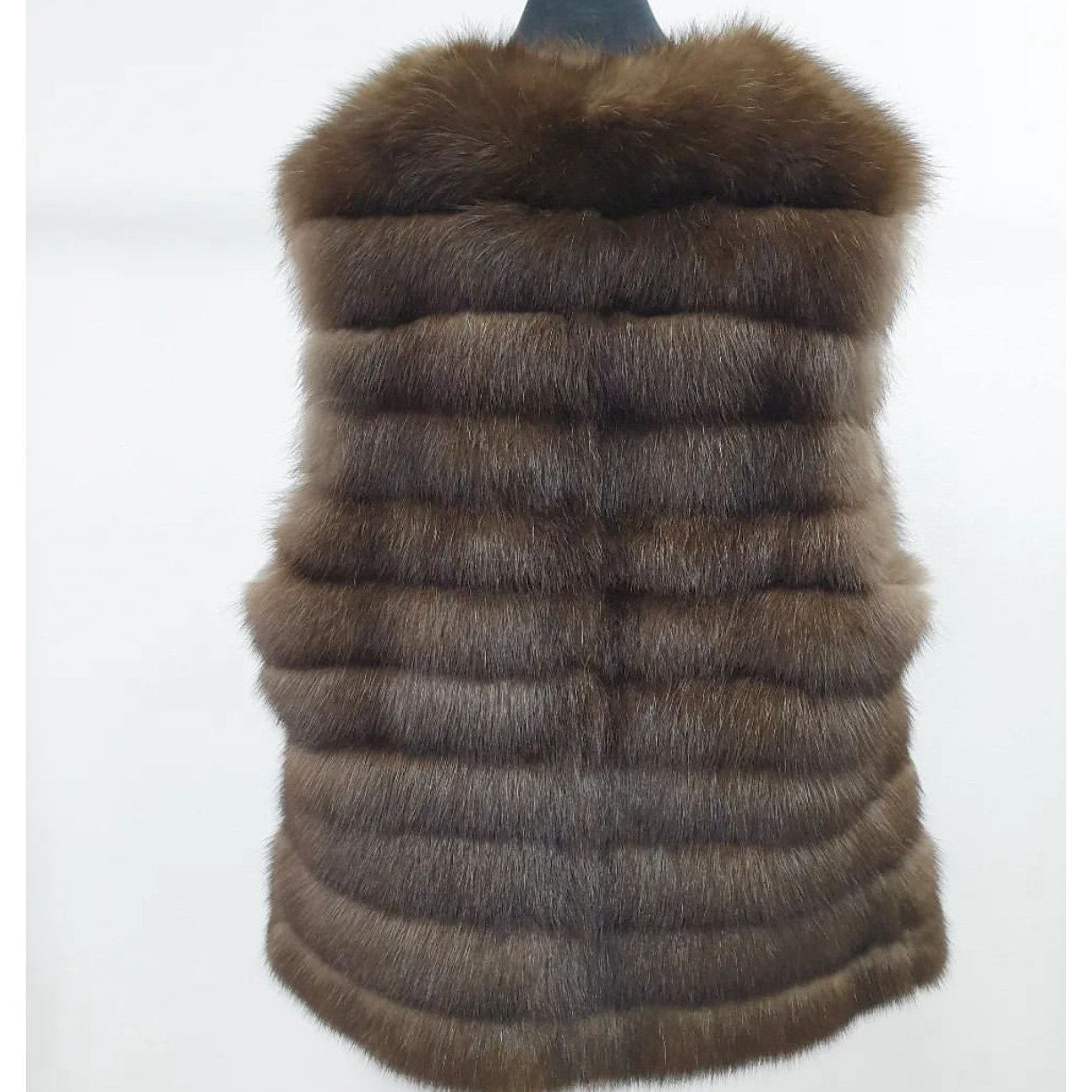 Amato Sable Fur Sleeveless Coat Jacket Size Small (42) Pre-owned