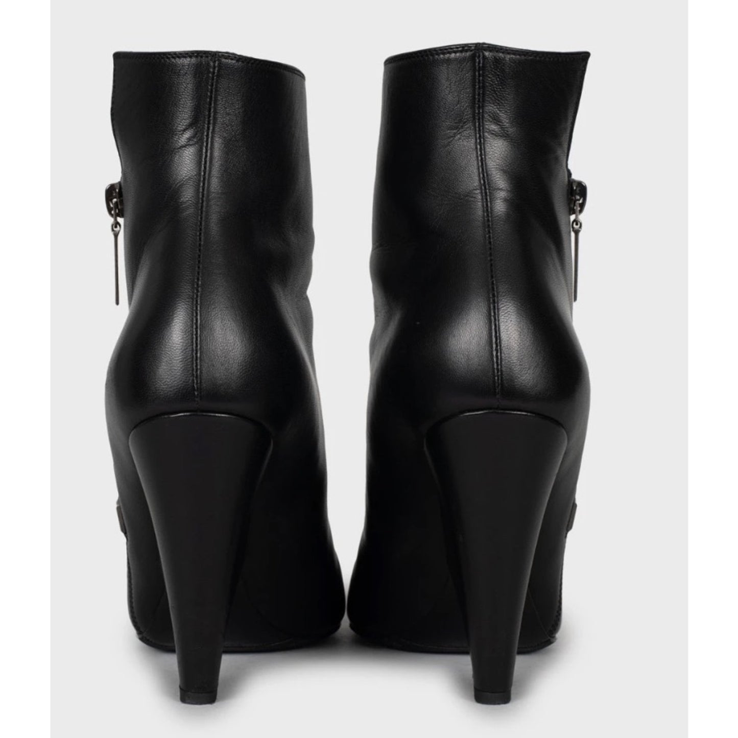 Saint Laurent Niki Leather Wedge Boots - Size 38.5 pre-owned