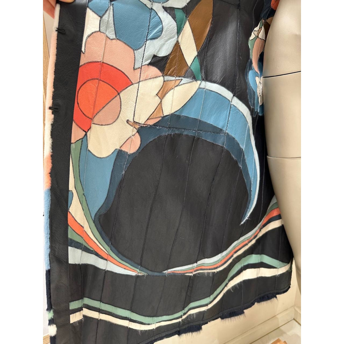 FendiCoat with Multicolor Floral Intarsia Sz.42 Pre-owned