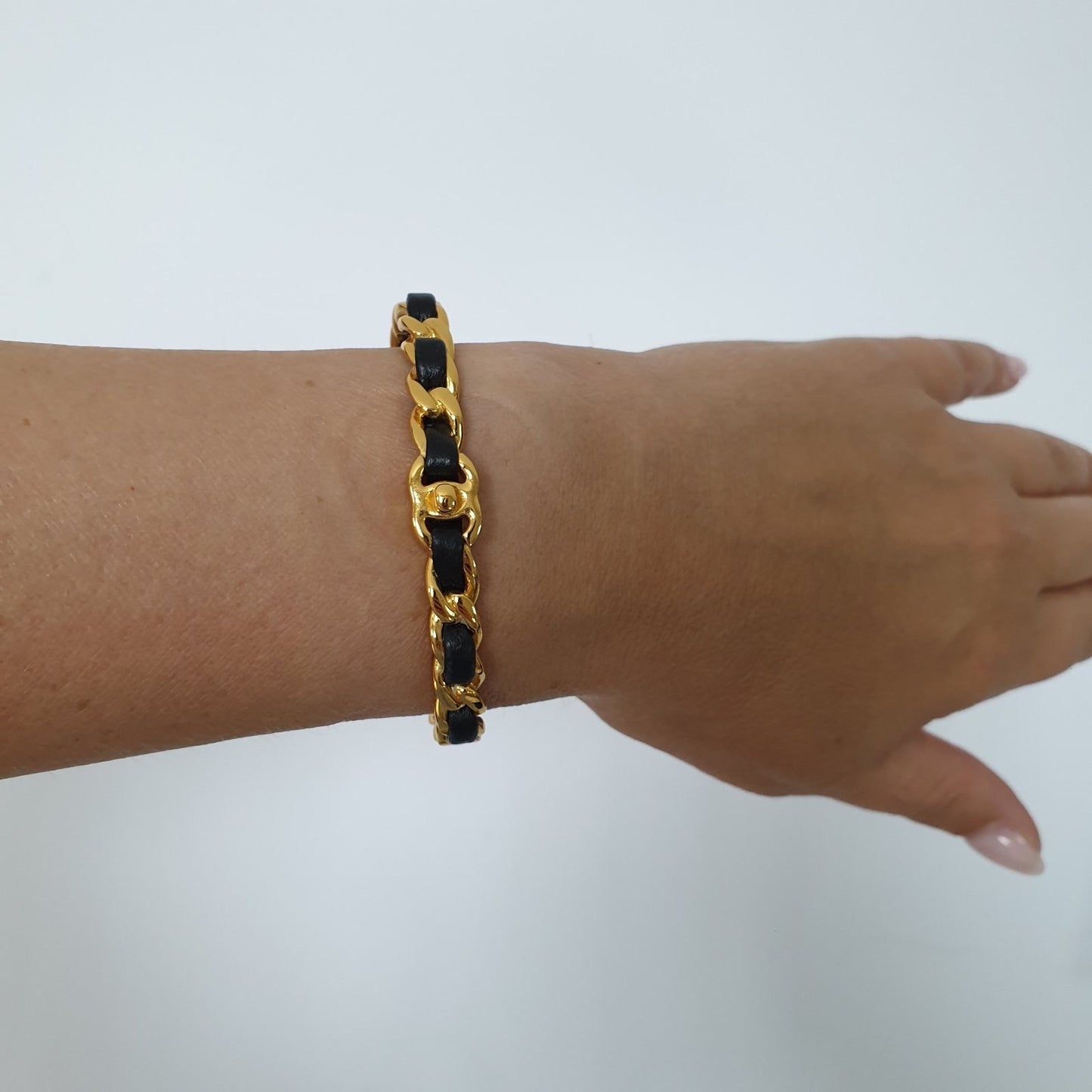 Chanel Chain leather Detail Bracelet Pre-owned