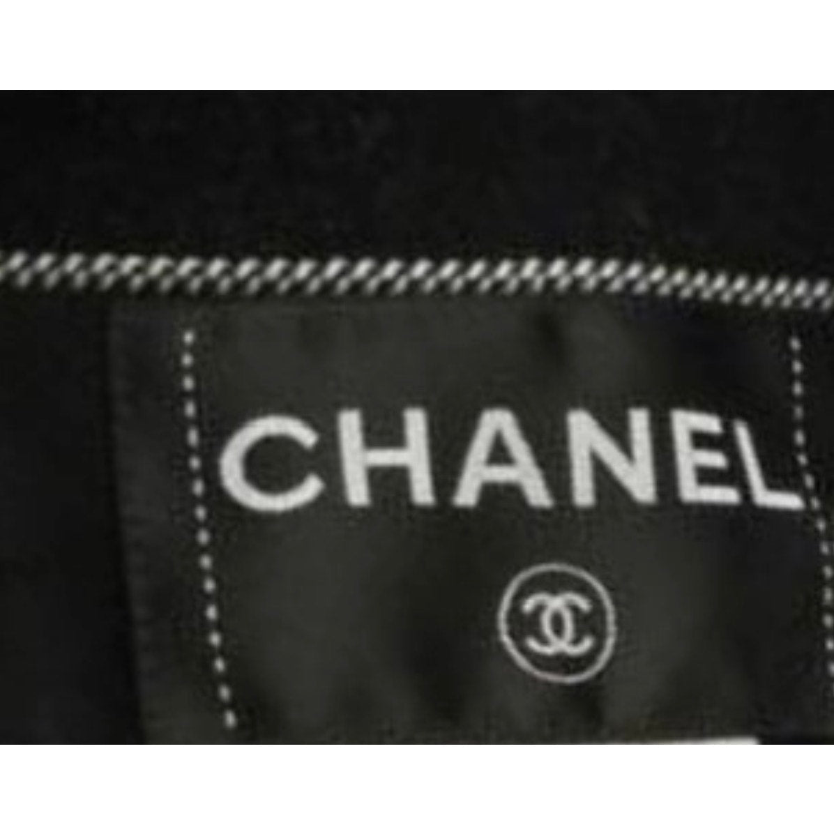 NWOT Chanel 2013 Black Cropped Jacket Sz.38 Pre-owned