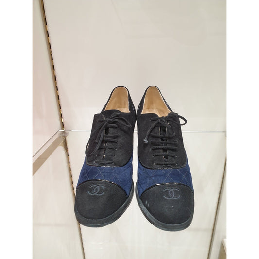 Chanel Blue Black Suede CC Block Heel Oxford Booties 38 Pre-owned