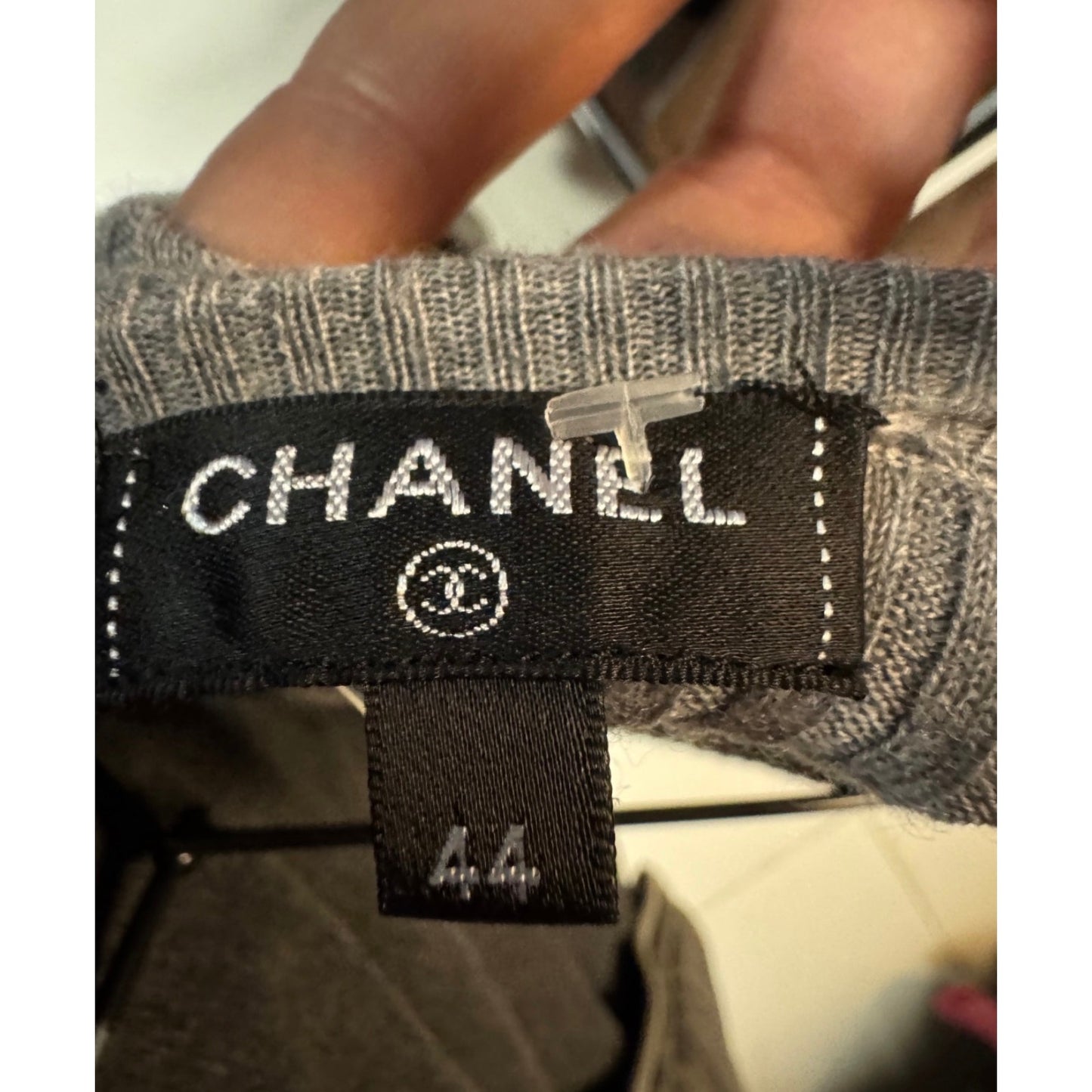 Chanel Fitted Gray Sweater with Signature Buttons Sz.44 Pre-owned