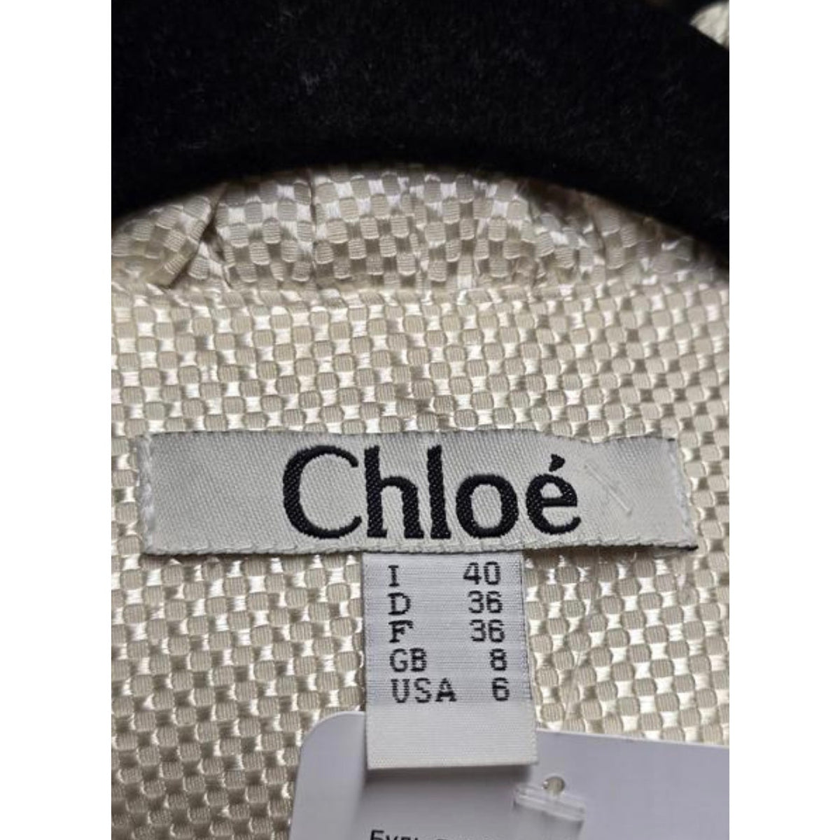Chloé White Fitted Jacket with Voluminous Collar Sz.40 Pre-owned