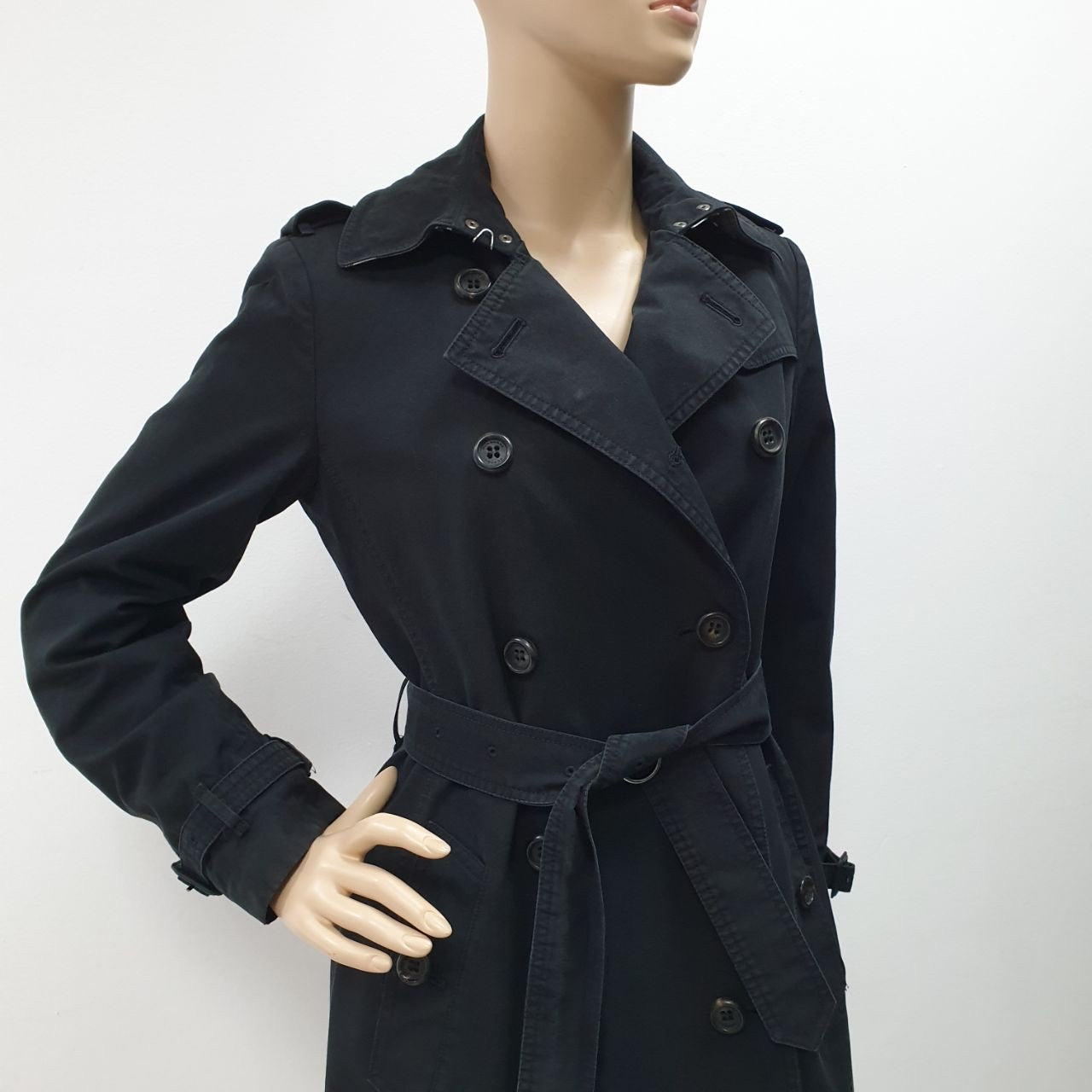 Burberry Black Double Breasted Trench Coat - Size 40 Pre-owned