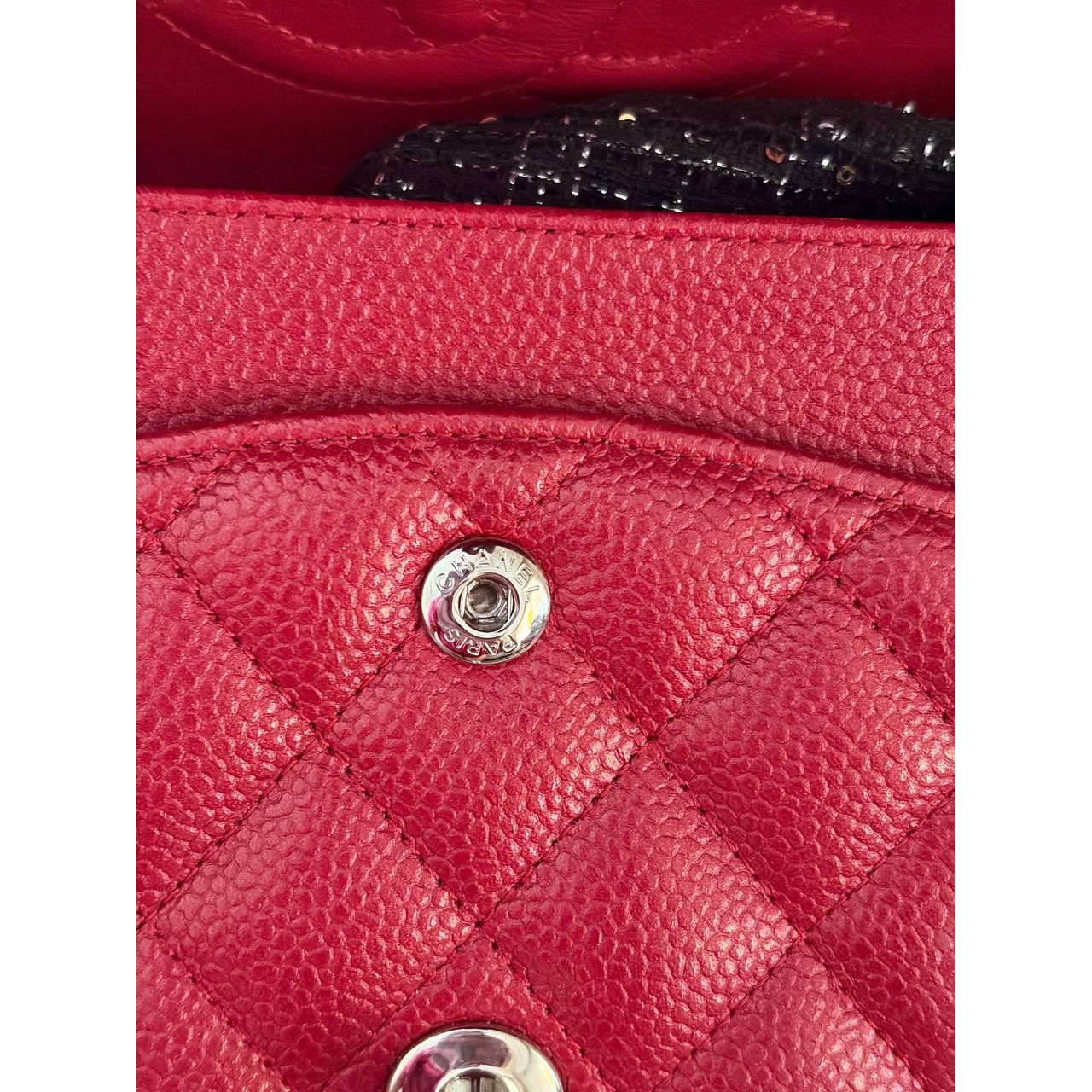 Chanel Timeless Medium 25 Red Grained Caviar Leather Flap Bag Pre-owned