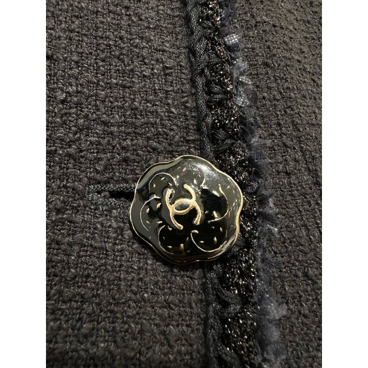 Chanel 2013 Cruise Versailles Black Tweed Jacket CC Buttons Size 40 Pre-owned