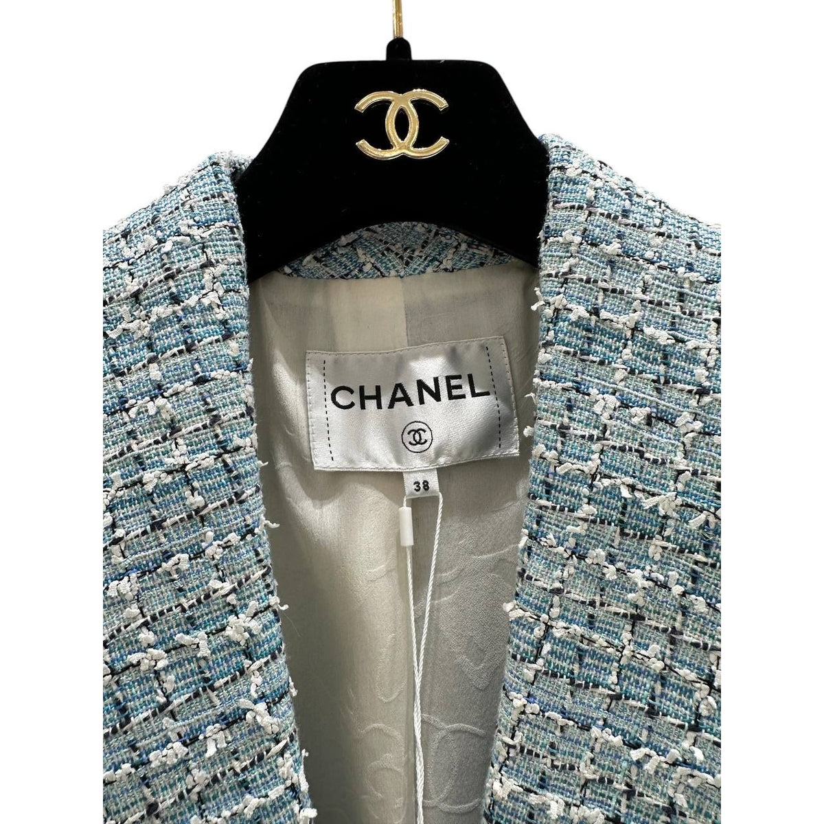 CHANEL Light Blue Multicolor Tweed Blazer Sz.38 Pre-owned