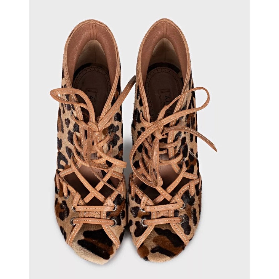 Alaïa Brown  Leather Lace-Up Ankle Boots - Size 37.5 pre-owned