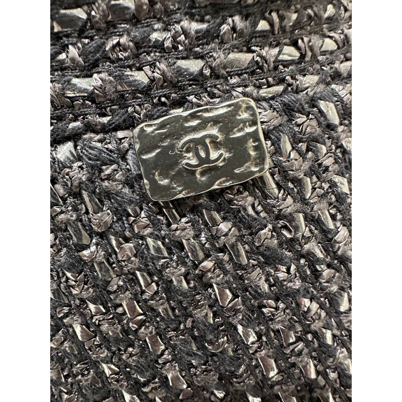 CHANEL 2014 Black Tweed Mid-Length Skirt - Size 36FR Pre-owned