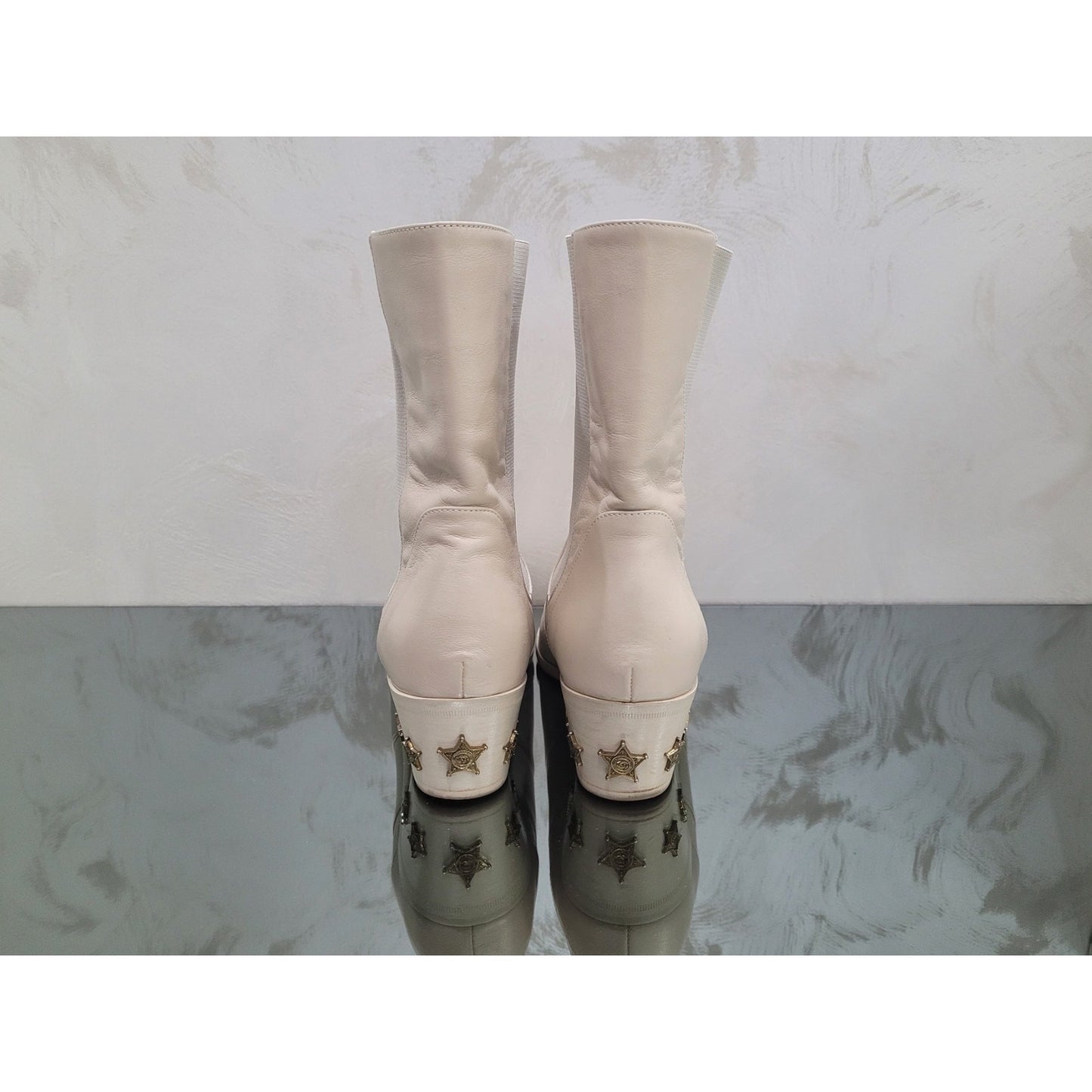 Chanel Paris-Dallas Beige Leather Ankle Boots - Size 37 Pre-owned