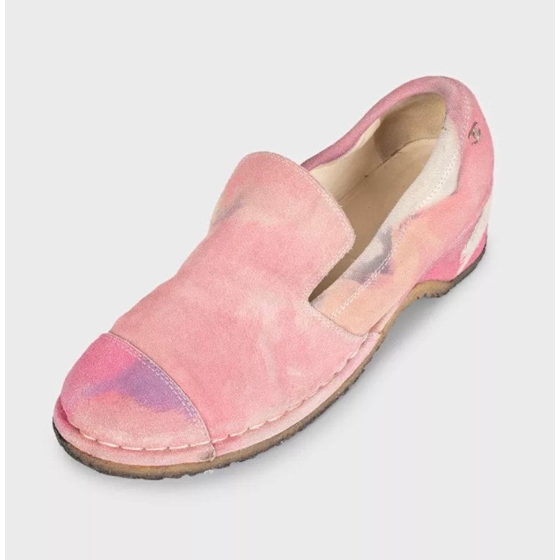 Chanel Pink Suede Pumps with Iconic Logo - Size 38 Pre-owned