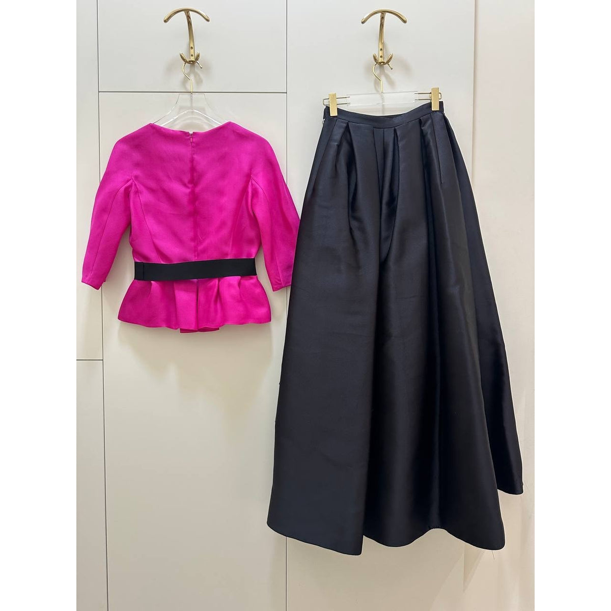 Christian Dior Fuchsia Silk Top & Black Skirt Set Sz.38 Pre-owned