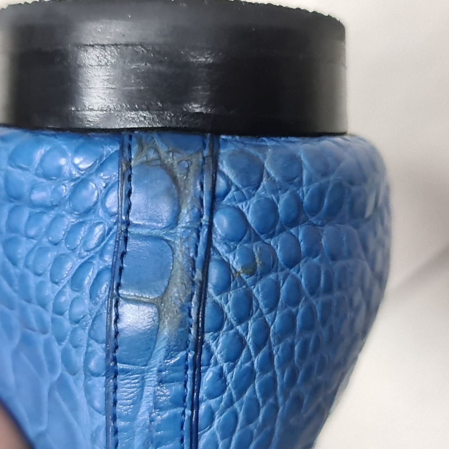 CHANEL Blue Alligator CC Ballerina Flats  Sz. 40.5 Pre-owned