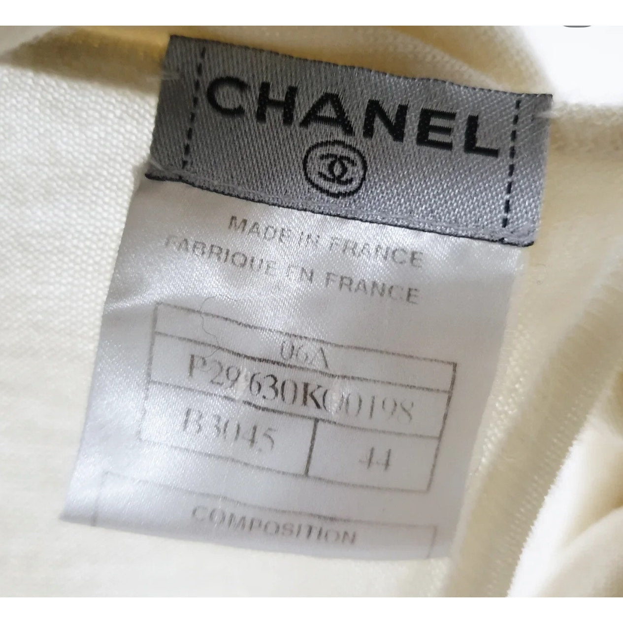 Elegant Chanel Cashmere Tie-Neck Blouse - Size L (FR44) Pre-owned