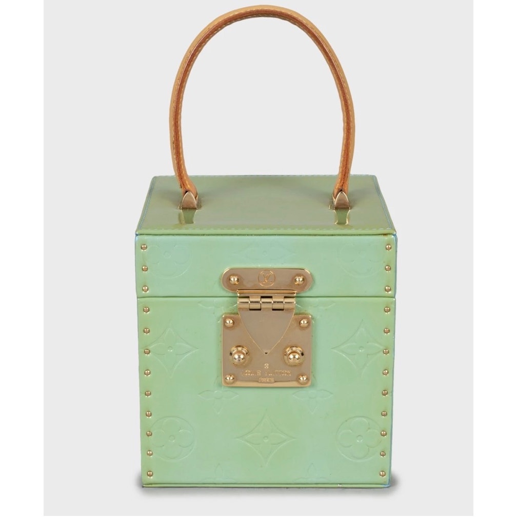 Louis Vuitton Bleecker Box Green Monogram Vernis Handbag Pre-owned
