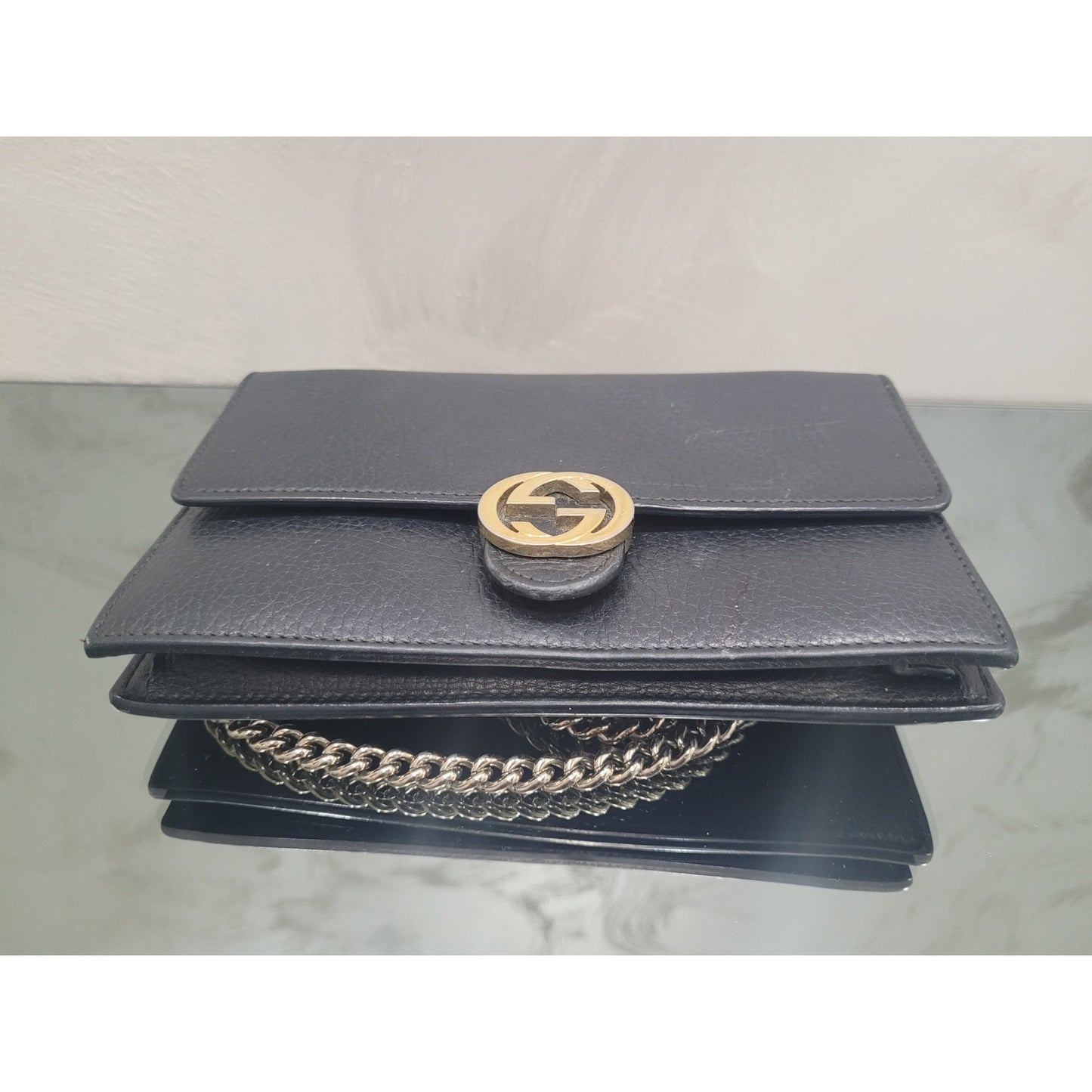Gucci Interlocking G Black Leather Wallet on Chain Pre-owned
