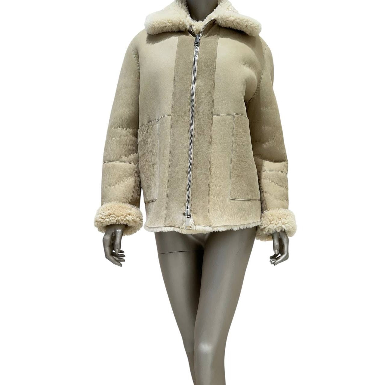 Bottega Veneta Luxurious 2-Way Shearling Jacket - Sz 38 Pre-owned