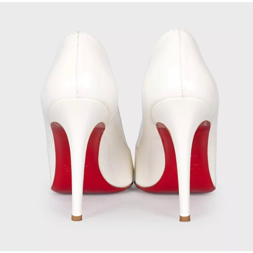 Christian Louboutin White Patent Leather Round-Toe Pumps Sz.39 Pre-owned