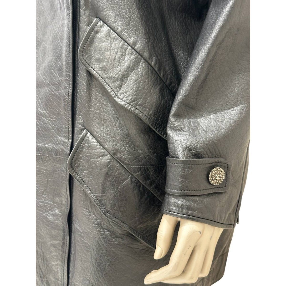 CHANEL Vintage Black Leather Bouclé Trim Jacket Sz. 42-44 Pre-owned