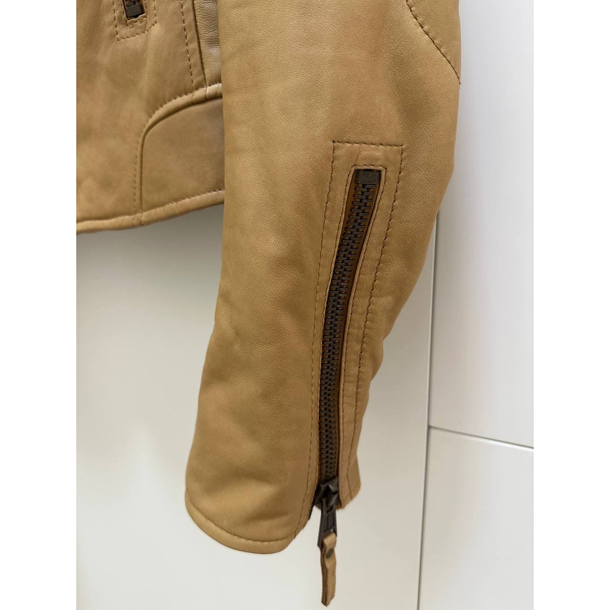Balenciaga 2009 Tan Khaki Lamb Leather Biker Jacket Sz.40 Pre-owned