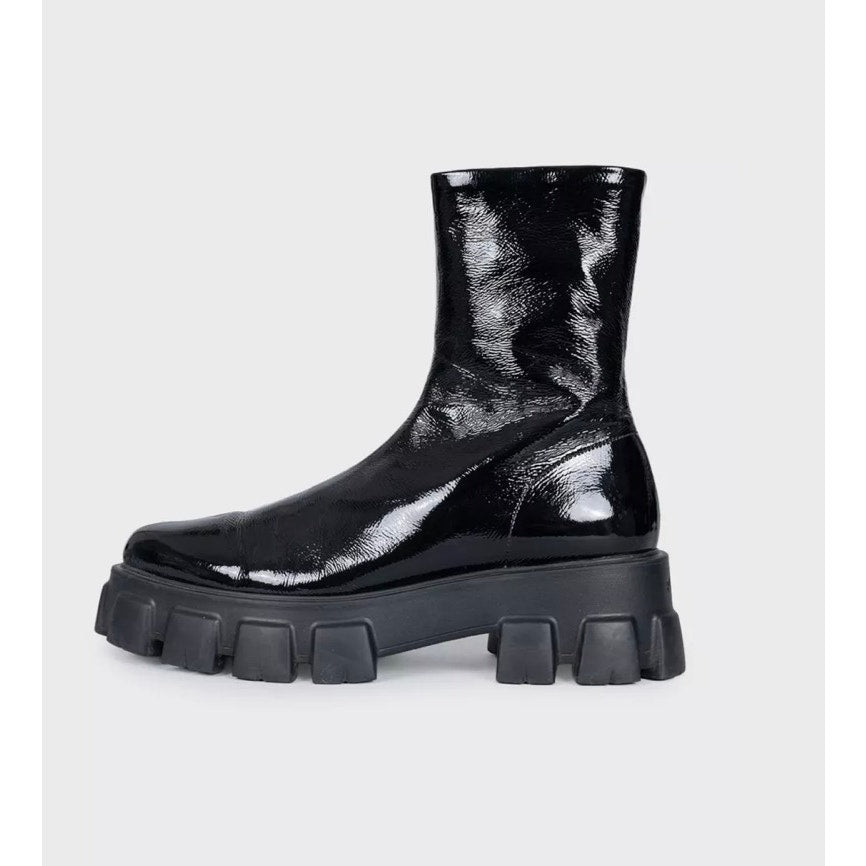 Prada Black Glossy Leather Ankle Boots - EU 39 Pre-owned