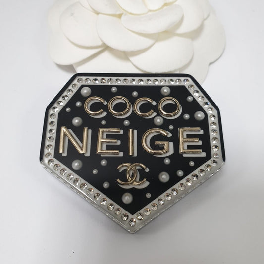 Chanel Coco Neige Pearls & Crystals  Brooch  Pre-owned