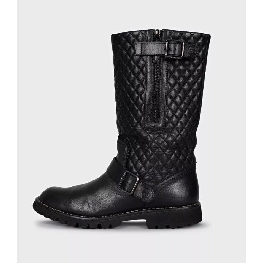 Chanel Black Quilted Leather Over-The-Knee Boots Sz.39,5 Pre-owned