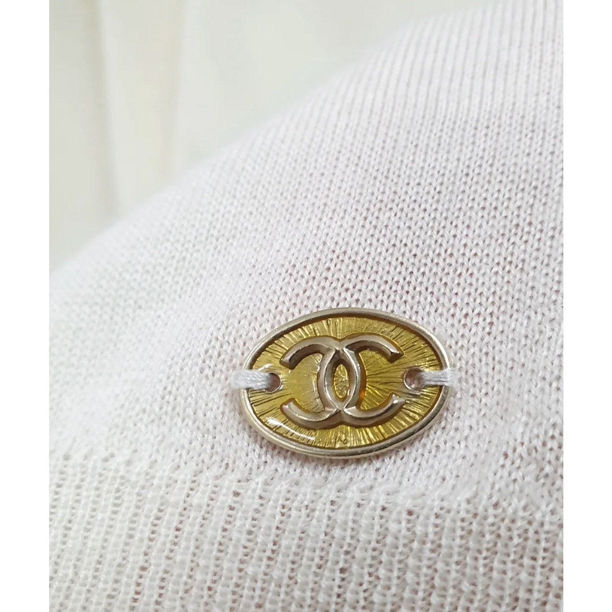 Elegant Chanel Cashmere Tie-Neck Blouse - Size L (FR44) Pre-owned