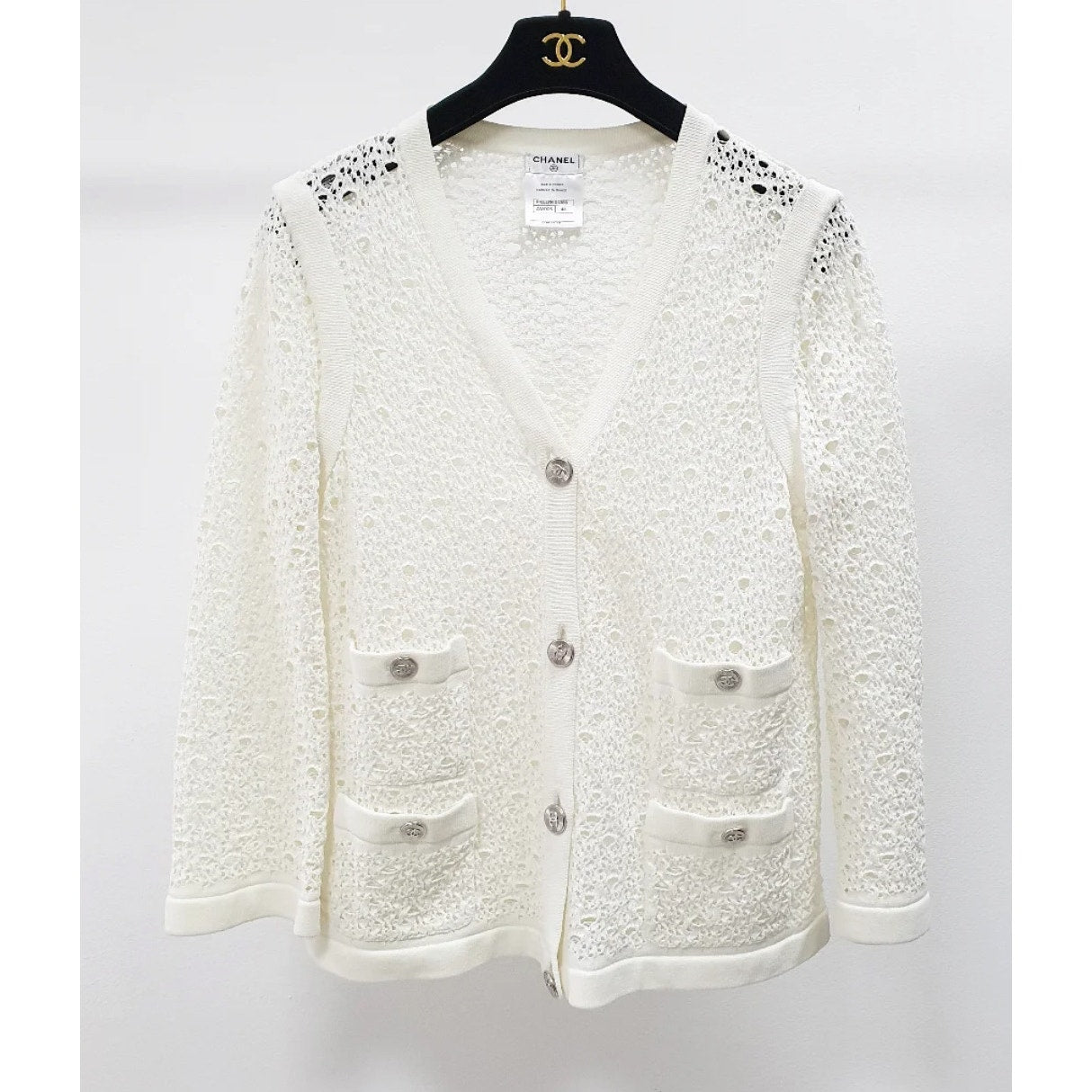Chanel White Crochet Cotton Cardigan Button-Up Sz. 44 Pre-owned