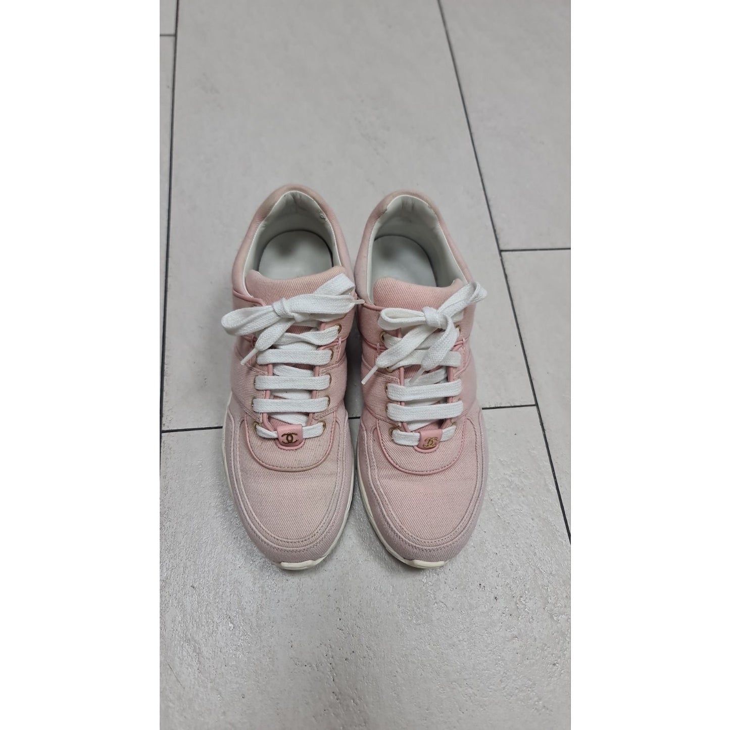 Chanel Pink Sporty Sneakers Sz.38 Pre-owned