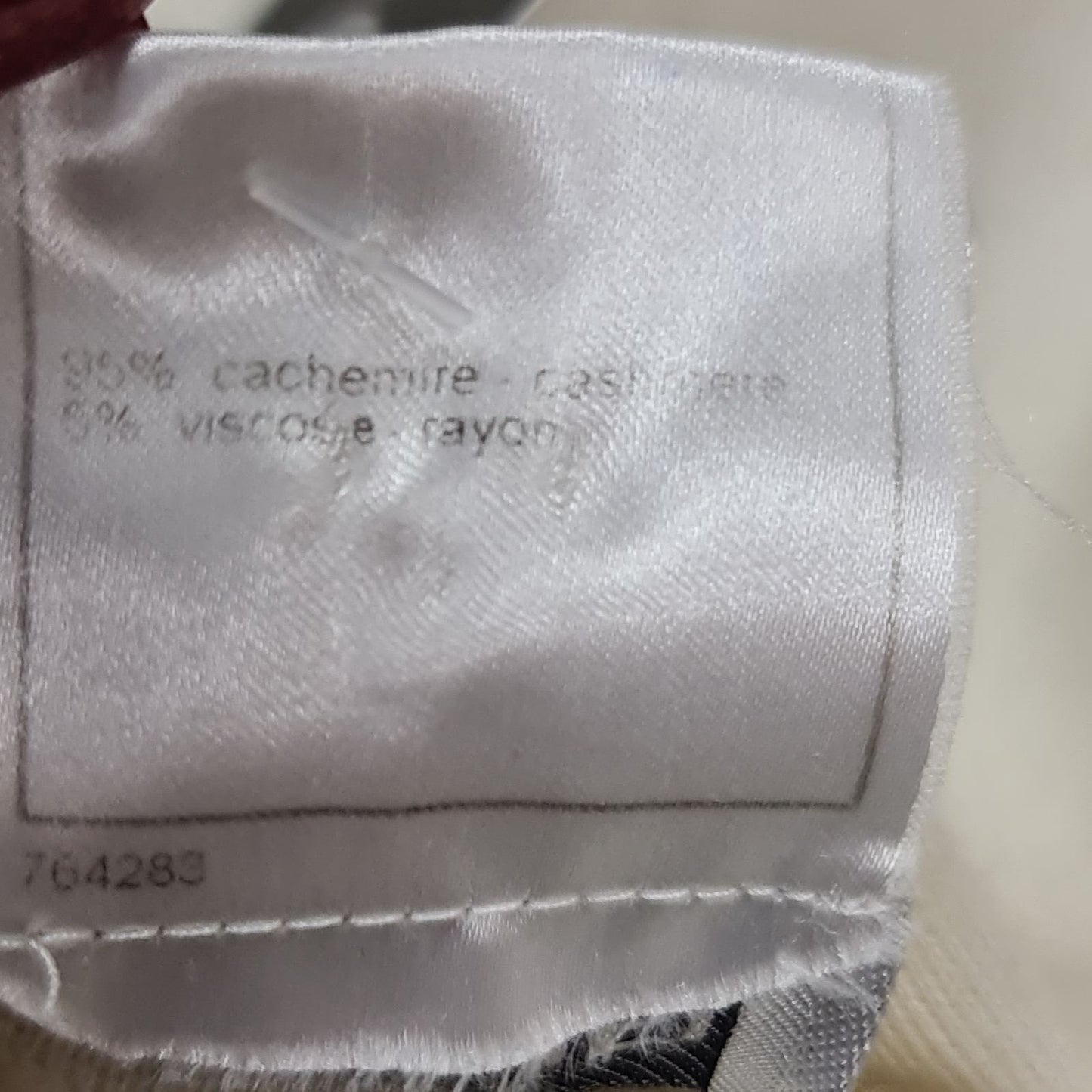 Elegant Chanel Cashmere Tie-Neck Blouse - Size L (FR44) Pre-owned