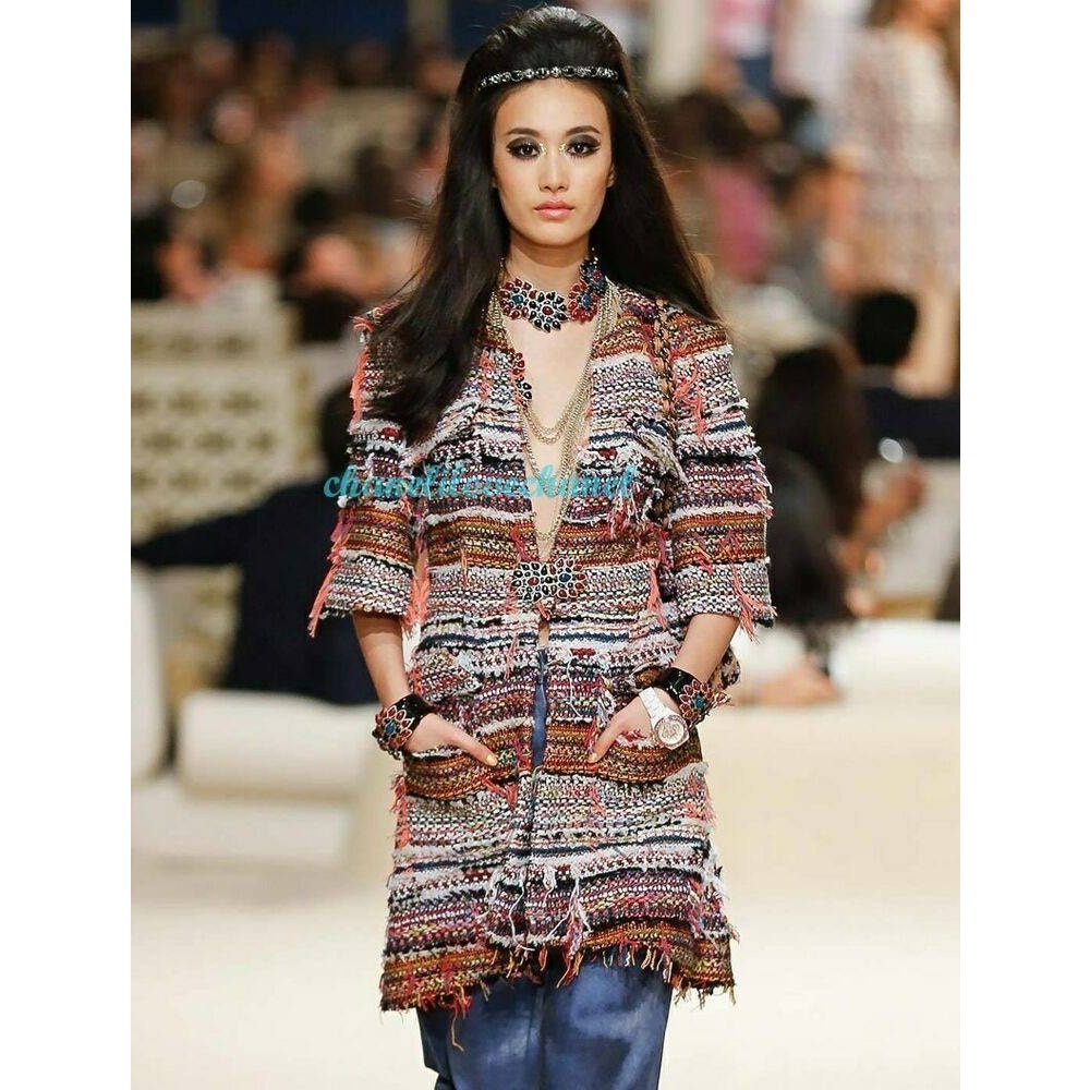 Chanel Paris-Dubai 2015 Fantasy Pink Tweed Short Jacket Coat Sz.38 Pre-owned