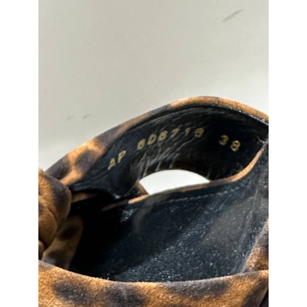 Saint Laurent Bianca Leopard Suede Platform Heels Sz.38 pre-owned