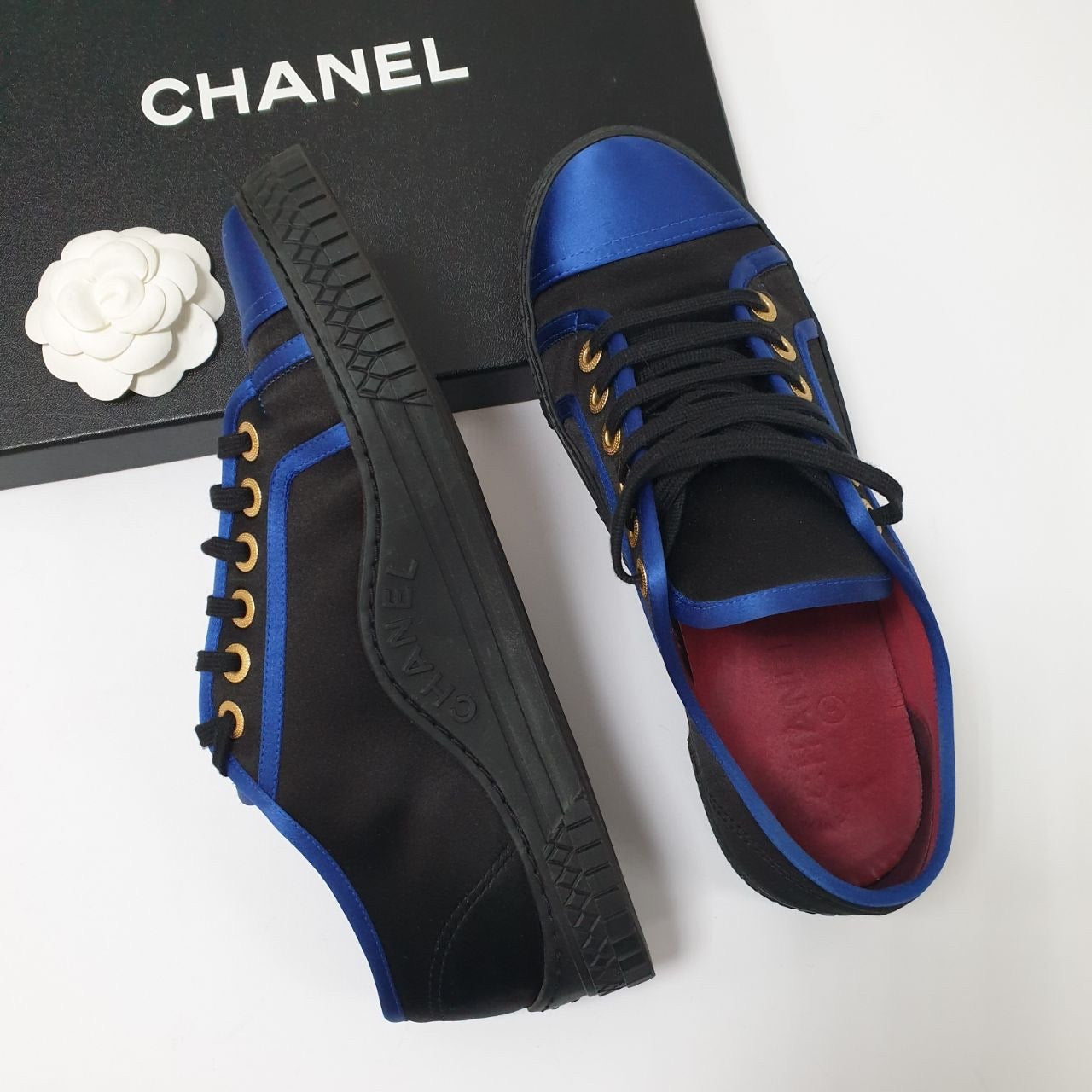NWOB Chanel Satin Sneakers, Size 40 Pre-owned
