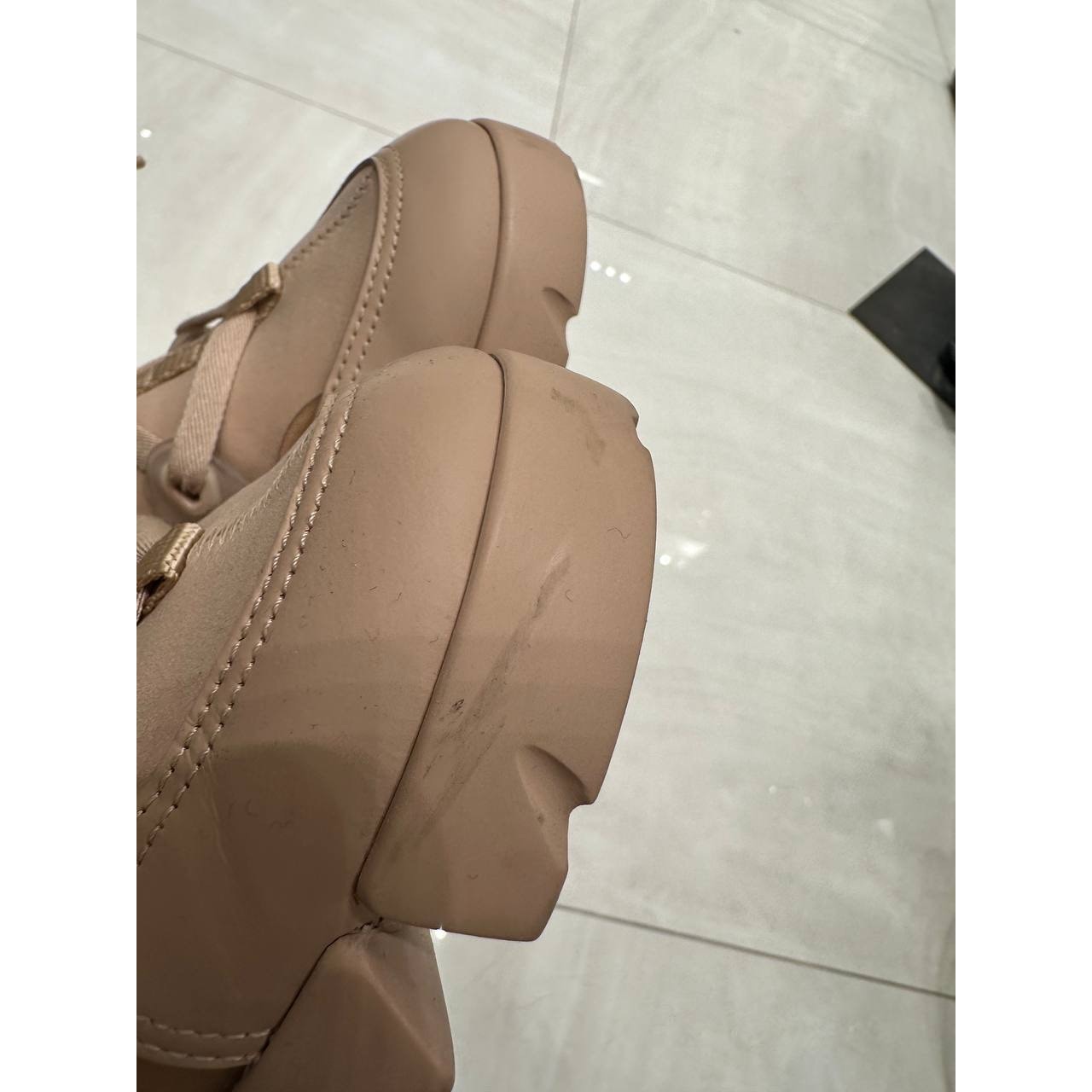 Dior D-Connect Lace-Up  Beige Leather & PVC Sneakers  sz.37.5 pre-owned