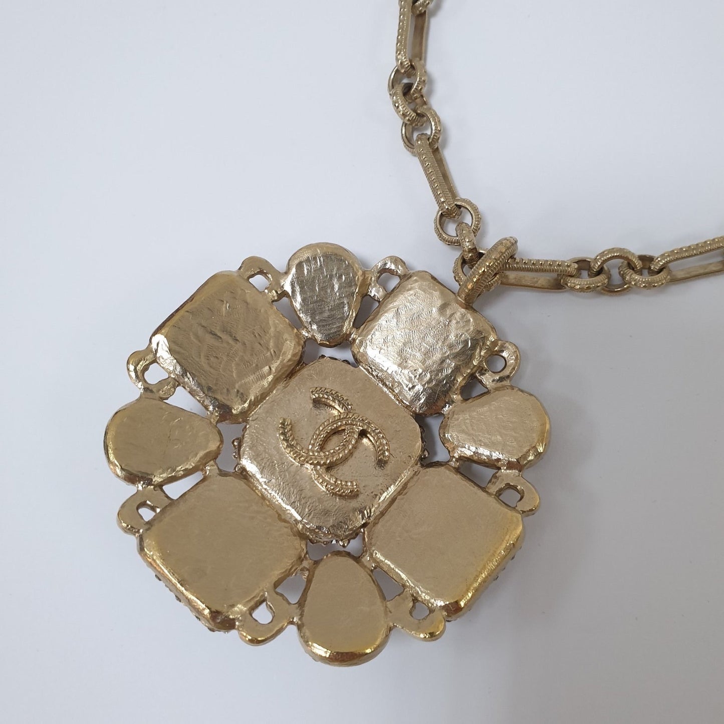 Chanel Gripoix & Strass CC Pendant Necklace Pre-Owned