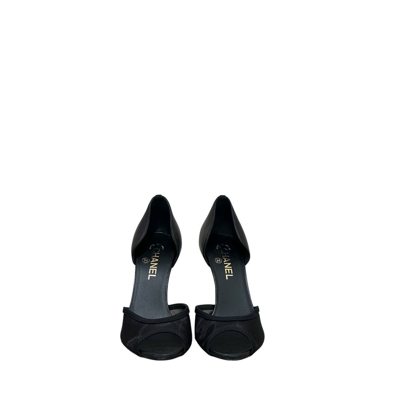 Chanel Black Canvas & Leather D'Orsay Pumps Sz. 40 pre-owned